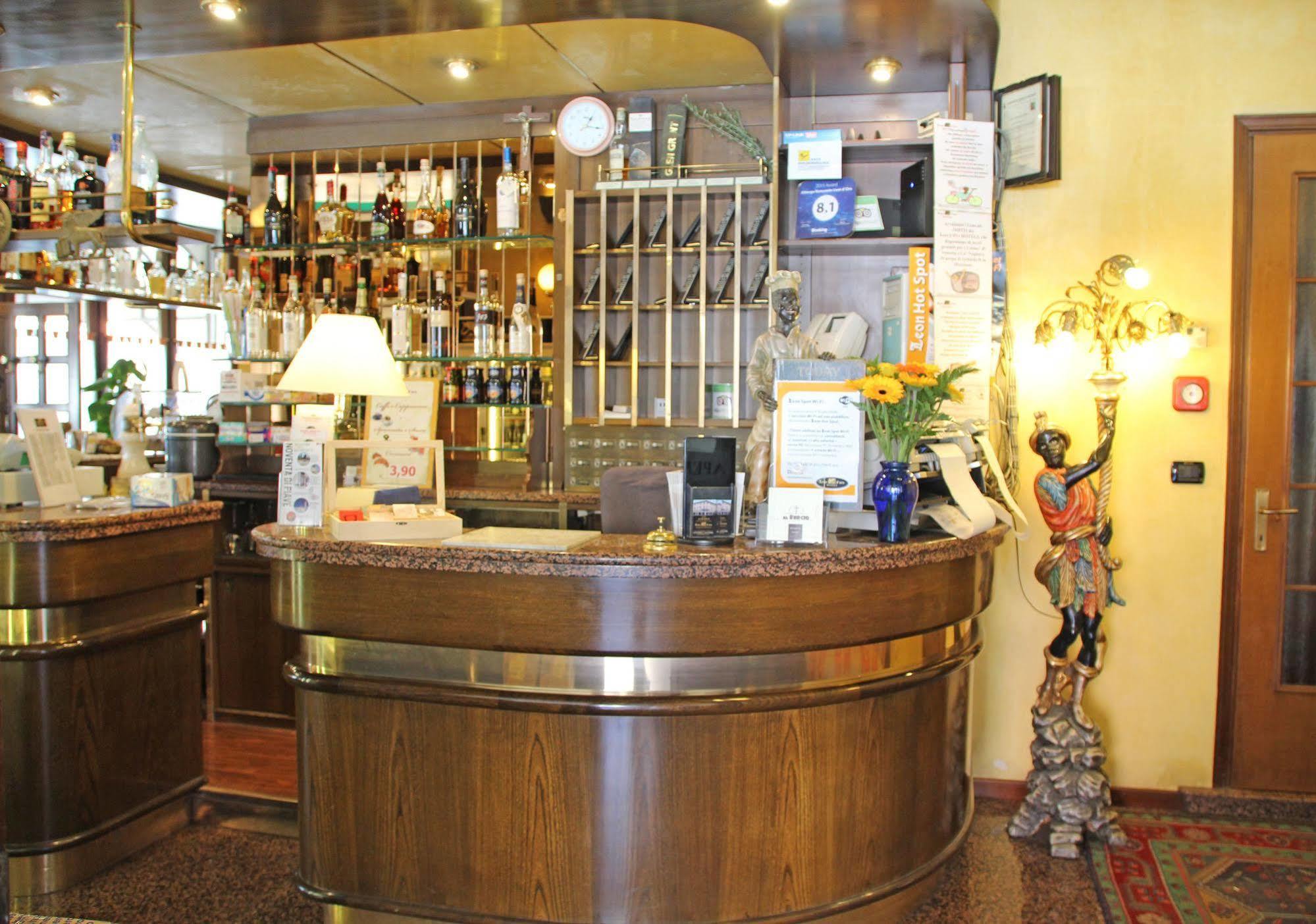 Albergo Ristorante Leon D'Oro Noventa di Piave Exterior photo